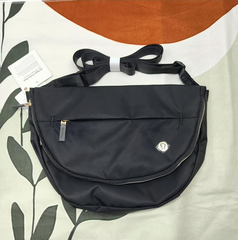Lululemon All Night Festival Bag - 5L Black/Gold NWT